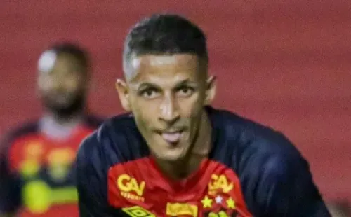 PE - Recife - 11/02/2023 - PERNAMBUCANCO 2023, NAUTICO X SPORT - Luciano Juba jogador do Sport durante partida contra o Nautico no estadio Aflitos pelo campeonato Pernambucano 2023. Foto: Rafael Vieira/AGIF