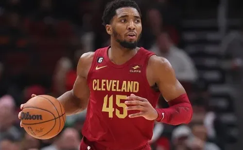 Mitchell é o principal nome do Cavs na temporada. Créditos: Michael Reaves/Getty Images