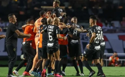 Foto: (Marcello Zambrana/AGIF) - O Corinthians busca sua segunda vitória em clássicos em 2023