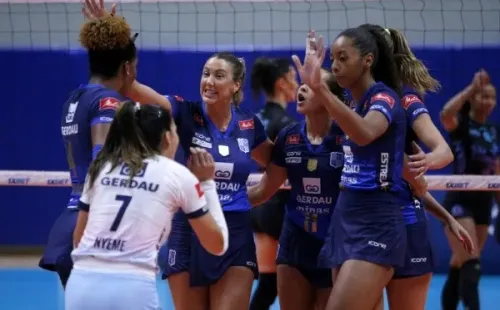 Minas busca alcançar a 2ª colocação da Superliga. Foto: Foto: Orlando Bento/Minas Tênis Clube