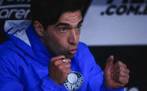 Foto: (Ettore Chiereguini/AGIF) - Abel Ferreira, do Palmeiras, já foi criticado por Neto em outras ocasiões
