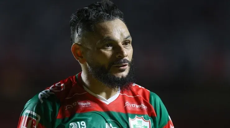 Foto: Marcello Zambrana/AGIF - Portuguesa, de Pará, ainda tenta um milagre