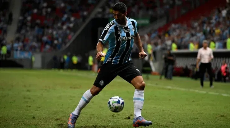 Foto: Mateus Bonomi/AGIF - Suárez afirmou que rende melhor quando é criticado