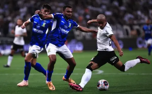 Foto: (Ettore Chiereguini/AGIF) - Aos 17 anos, Pedrinho espera ter mais oportunidades no time de cima do Corinthians
