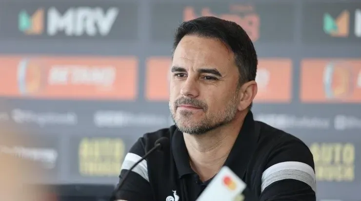 Rodrigo Caetano não quer liberar Allan ao Palmeiras, mas vai ouvir o time paulista. foto: Pedro Sousa/ Atlético Mineiro