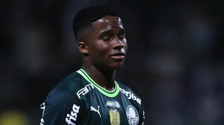 Foto: Ettore Chiereguini/AGIF - Endrick não marcou gols em 2023.