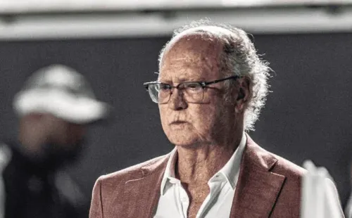 Abner Dourado/AGIF - Paulo Roberto Falcão