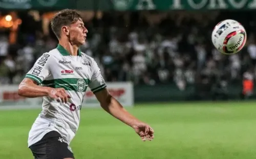 Foto: Robson Mafra/AGIF