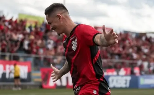 Foto: Robson Mafra/AGIF