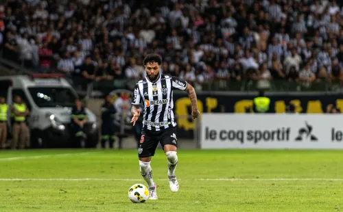 Foto: Alessandra Torres/AGIF – Otávio revelado pelo Athletico e hoje no Galo