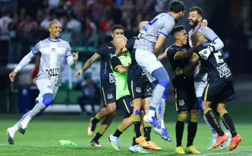 Água Santa eliminou o São Paulo - Foto: Marcello Zambrana/AGIF