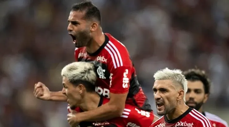 Foto: Jorge Rodrigues/AGIF - Flamengo venceu o Vasco na primeira partida da semifinal do estadual
