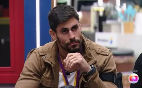 Sapato durante o confinamento do BBB 23. Reprodução/TV Globo