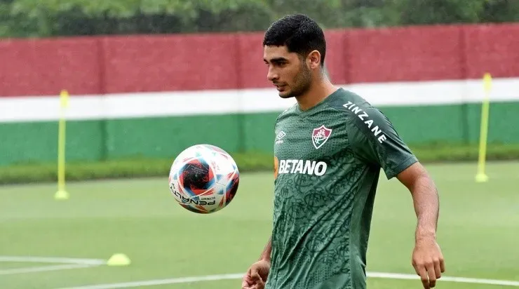 Michel Araujo deve deixar o Fluminense rumo ao São Paulo. FOTO DE MAILSON SANTANA/FLUMINENSE FC