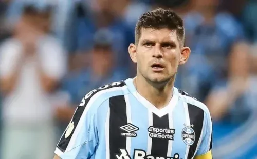 Kannemann ainda é dúvida - Foto: Pedro H. Tesch/AGIF