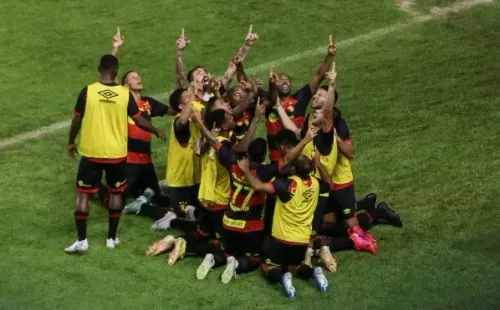 Foto: (Rafael Vieira/AGIF) - O Sport luta pela tetra do Nordestão