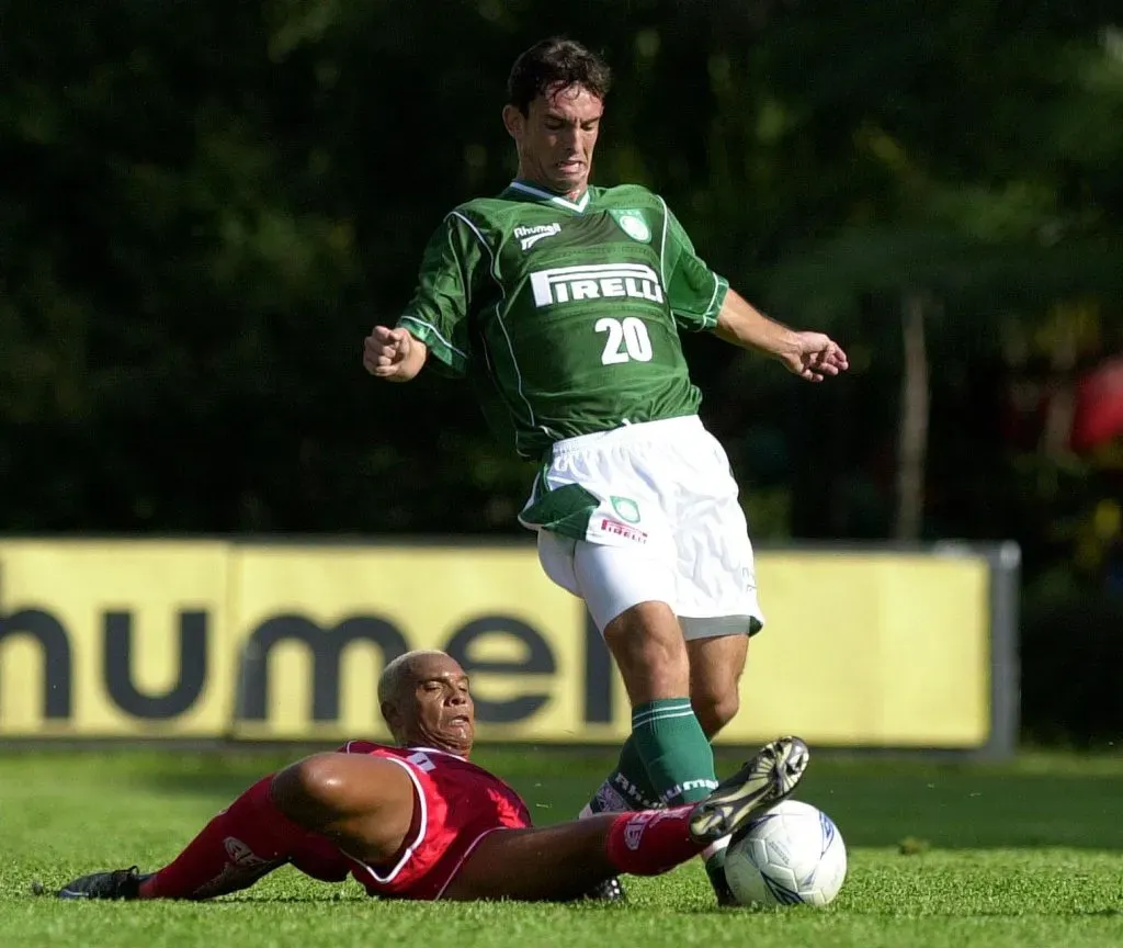 Mandatory Credit: Allsport UK/Getty Images – Palmeiras caiu para a Série B em 2002