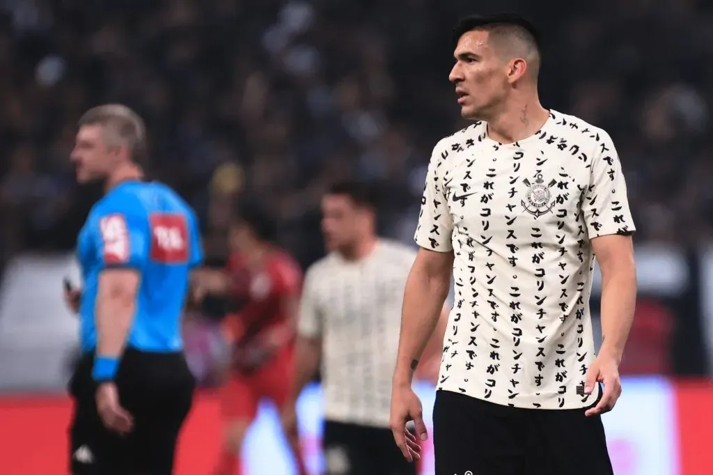 SP – Sao Paulo – 08/10/2022 – BRASILEIRO A 2022, CORINTHIANS X ATHLETICO-PR – balbuena jogador do Corinthians durante partida contra o Athletico-PR no estadio Arena Corinthians pelo campeonato Brasileiro A 2022. Foto: Ettore Chiereguini/AGIF