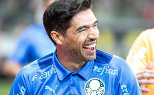 MG – BELO HORIZONTE – 28/05/2023 – BRASILEIRO A 2023, ATLETICO-MG X PALMEIRAS – Abel Ferreira tecnico do Palmeiras durante partida contra o Atletico-MG no estadio Mineirao pelo campeonato BRASILEIRO A 2023. Foto: Fernando Moreno/AGIF