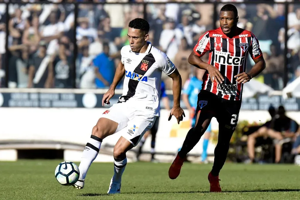 Foto: Thiago Ribeiro/AGIF – Gilberto interessa a Flamengo e Vasco