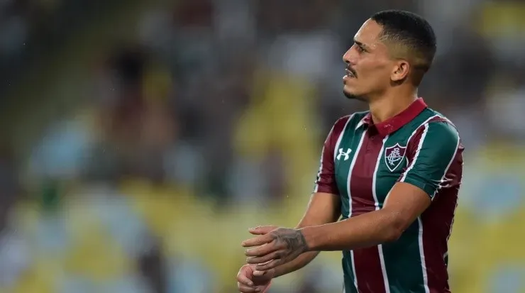 Thiago Ribeiro/AGIF – Gilberto é um dos nomes que o Bahiaestá de olho