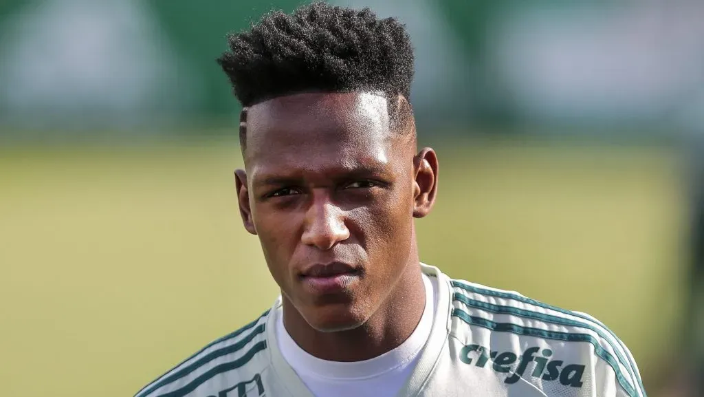 Foto: AGIF/ALE CABRAL – Mina, zagueiro.