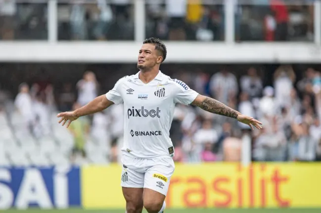 Foto: Abner Dourado/AGIF – Atacante tem chance de se despedir do Santos.