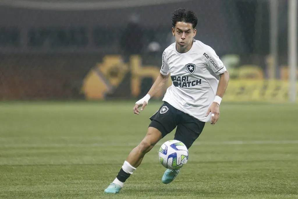 Foto: Vitor Silva/Botafogo – Segovia “acabou” com o jogo diante do Palmeiras com apenas 45 minutos em campo
