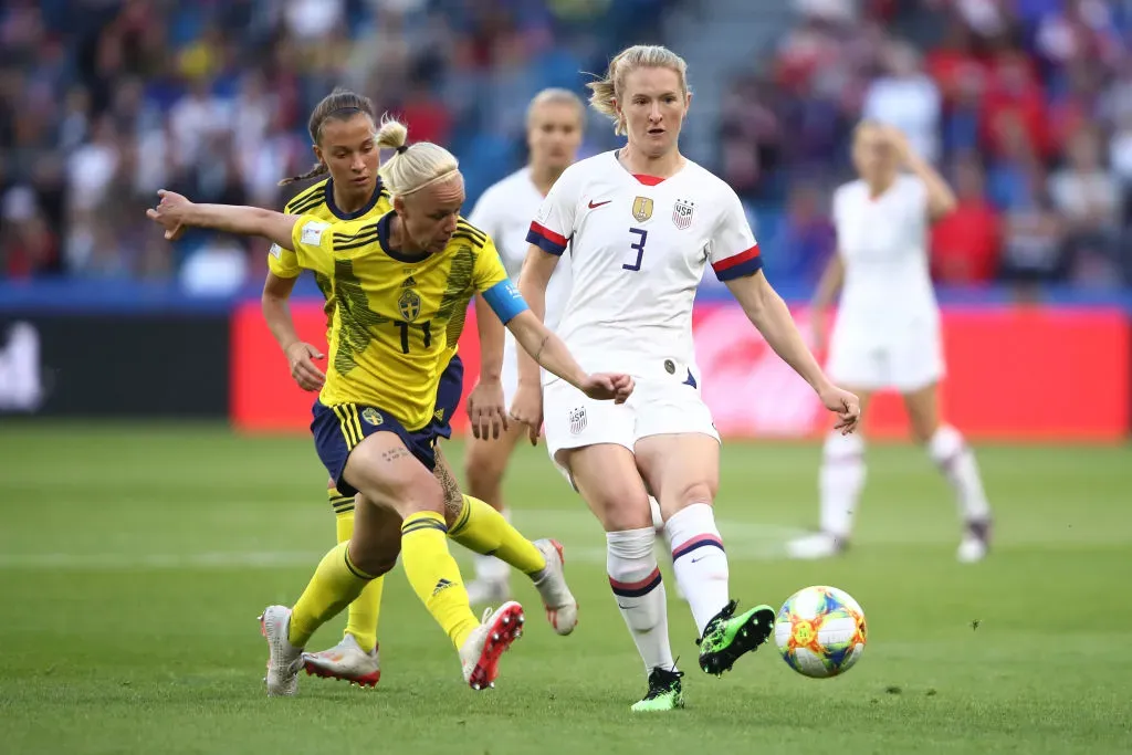 LE HAVRE, FRANCE – JUNE 20: Samantha Mewis of the USA battles for possession with Caroline Seger of Sweden during the 2019 FIFA Women’s World Cup France group F match between Sweden and USA at Stade Oceane on June 20, 2019 in Le Havre, France. (Photo by Alex Grimm/Getty Images)