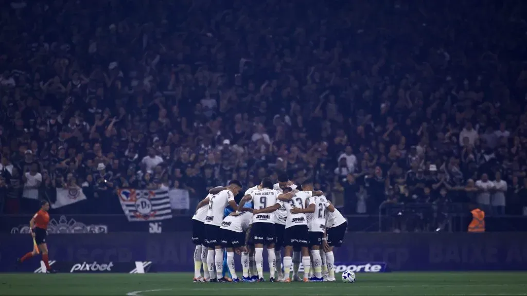 Corinthians está perto de garantir a permanência na elite brasileira. Foto: Marcello Zambrana/AGIF