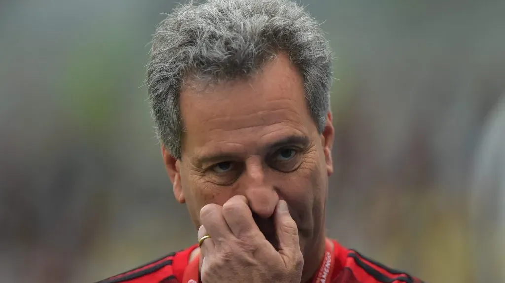Foto: Thiago Ribeiro/AGIF – Rodolfo Landim recebe críticas na torcida do Flamengo