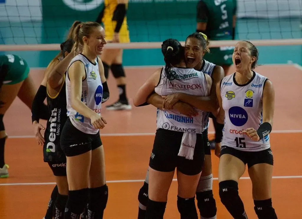Praia chega com caras novas para esta temporada. Foto: Alessandra Torres/Reprodução/Instagram oficial de Praia Clube