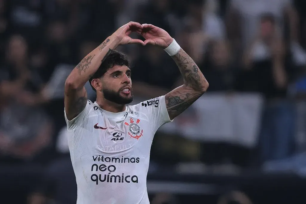 Neto disparou contra Yuri Alberto Foto: Ettore Chiereguini/AGIF