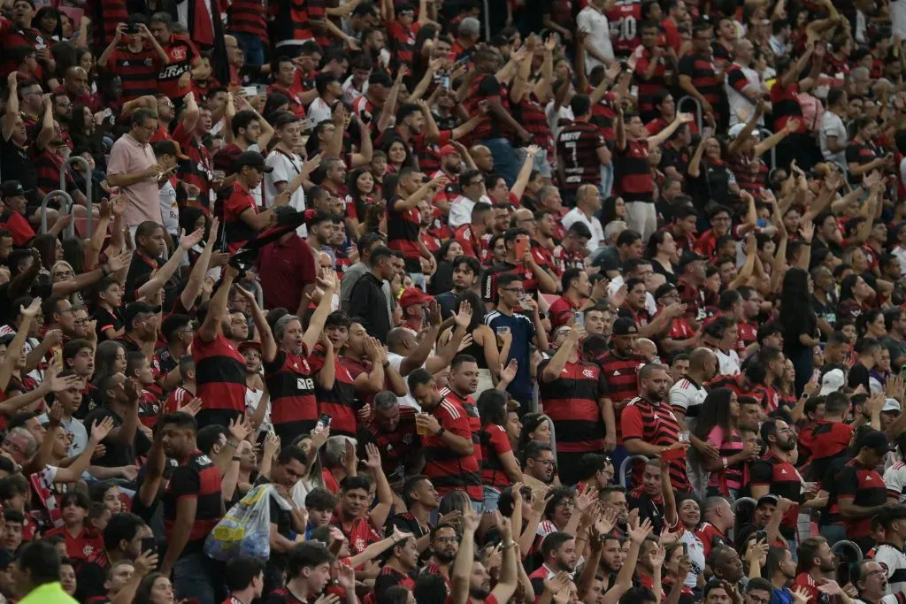 Torcida do Flamengo durante partida contra Santos no estadio Mane Garrincha pelo campeonato Brasileiro A 2023. Helio Montferre/AGIF