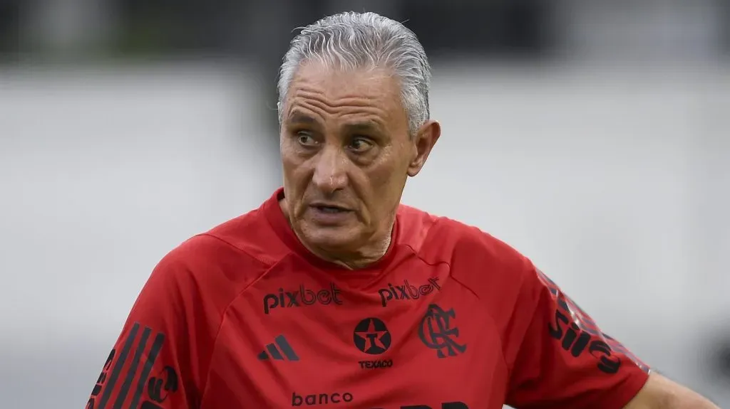 Tite no Ninho do Urubu