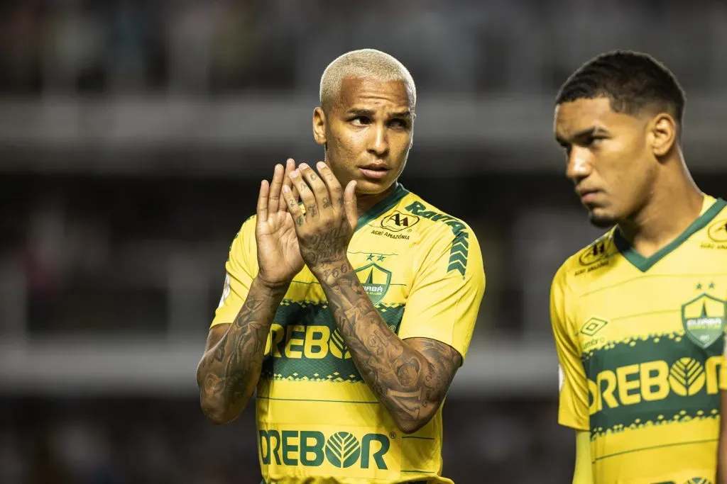 Deyverson tem contrato no Cuiabá até o fim de 2024 e interessa ao Grêmio – Foto: Abner Dourado/AGIF