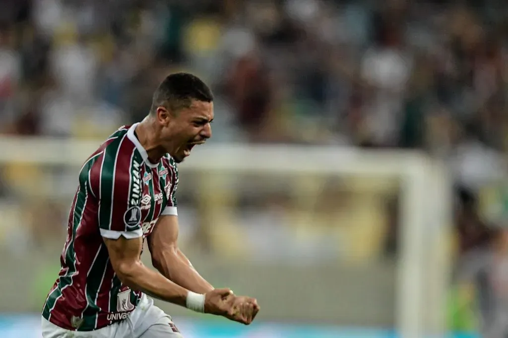 Andre jogador do Fluminense comemora seu gol durante partida contra o Olimpia no estadio Maracana pelo campeonato Libertadores 2023. Foto: Thiago Ribeiro/AGIF