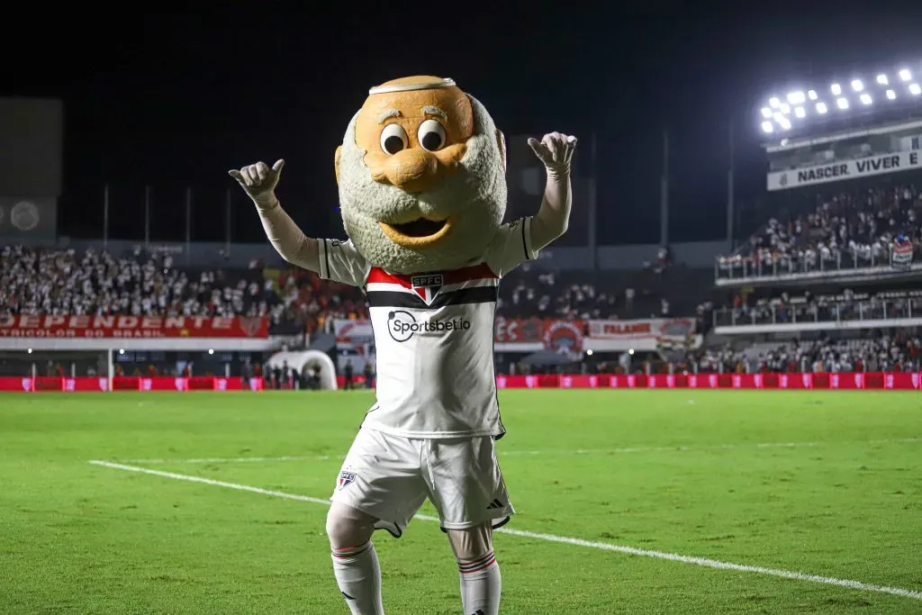 Mascote do São Paulo Foto: Fernanda Luz/AGIF