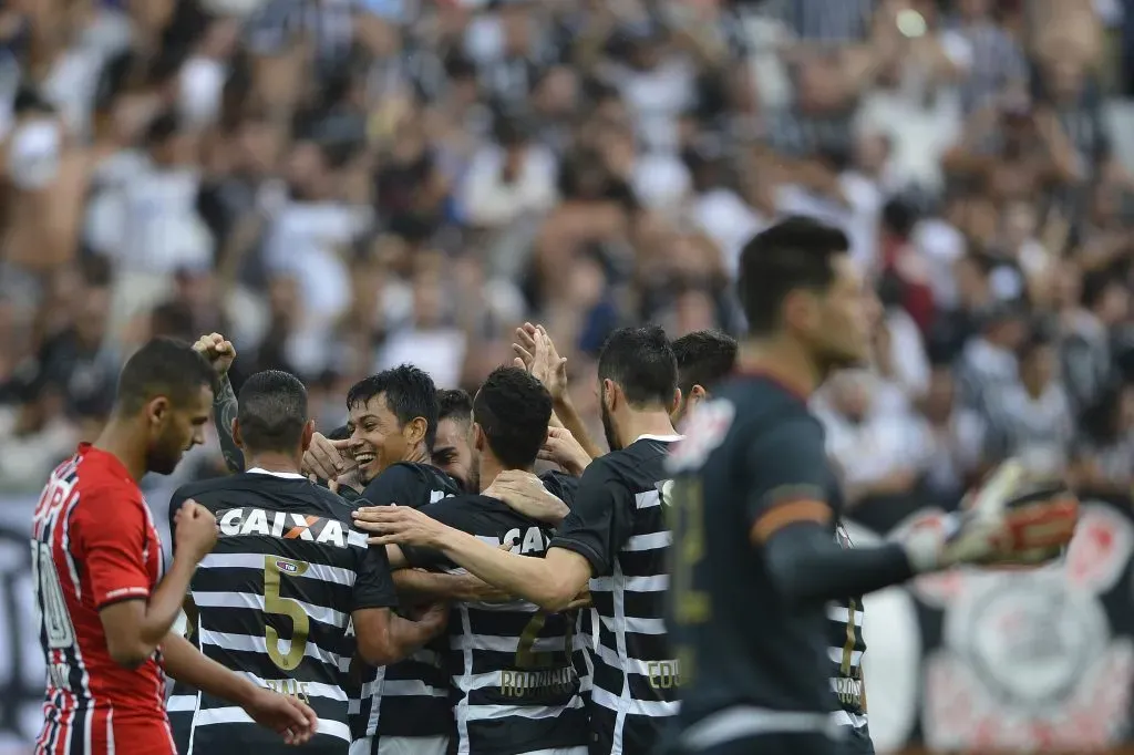 Foto: Mauro Horita/AGIF – Corinthians goleou o São Paulo em 2015, por 6 a 1