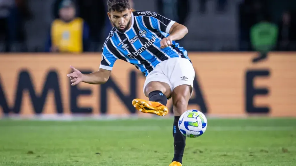 Foto: Richard Ducker/Grêmio FBPA – Pepê em jogo pelo Grêmio