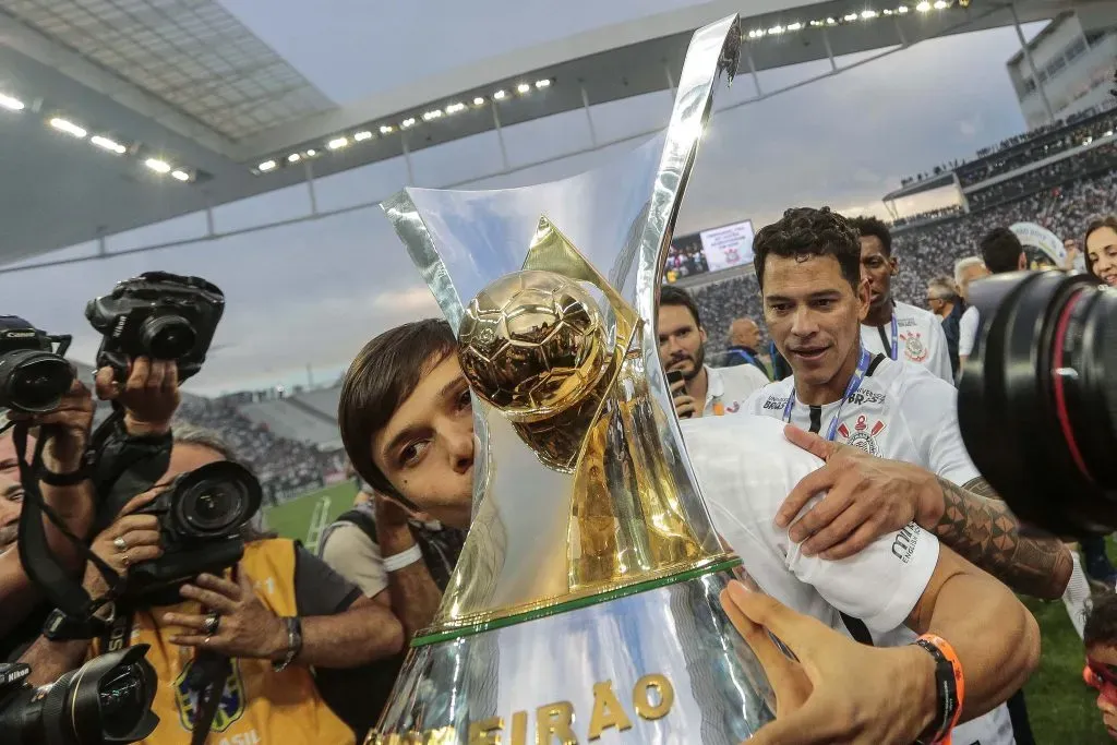 Foto: Ale Cabral/AGIF – Romero esteve no última título do Corinthians no Campeonato Brasileiro, em 2017