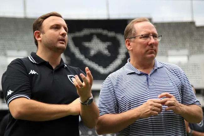 André Mazzuco não passou no ‘teste’ de Textor e deve ser desligado do Botafogo, diz jornal – Foto: Vítor Silva/Botafogo