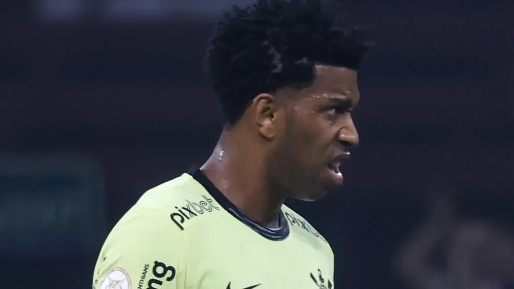 Gil jogador do Corinthians . Foto: Marcello Zambrana/AGIF