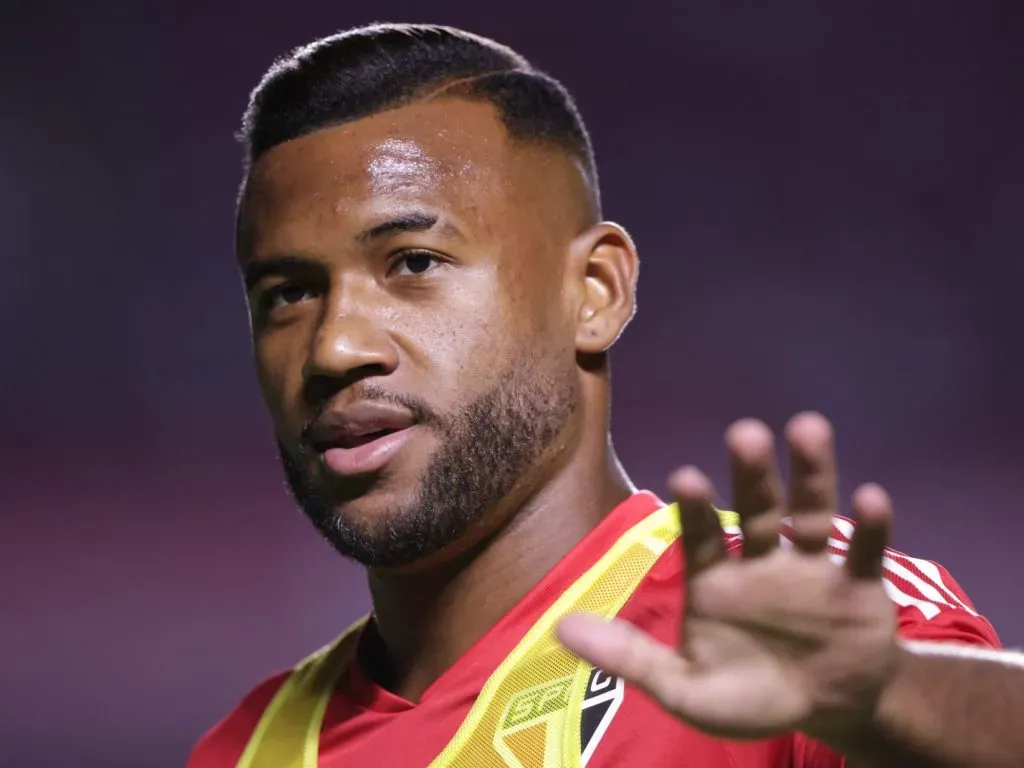 Luan em ação no São Paulo