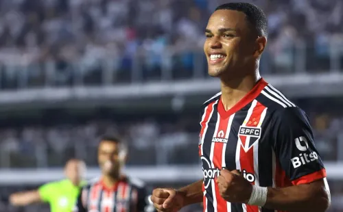 Juan pode ser vendido ao Ajax-HOL – Foto: Marcello Zambrana/AGIF.