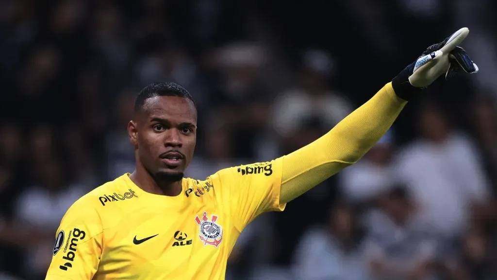 Carlos Miguel, atual 2° goleiro do Corinthians. Foto: Ettore Chiereguini/AGIF