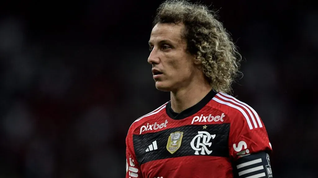 Permanência de David Luiz não está assegurada no Flamengo para 2024 – Foto: Thiago Ribeiro/AGIF