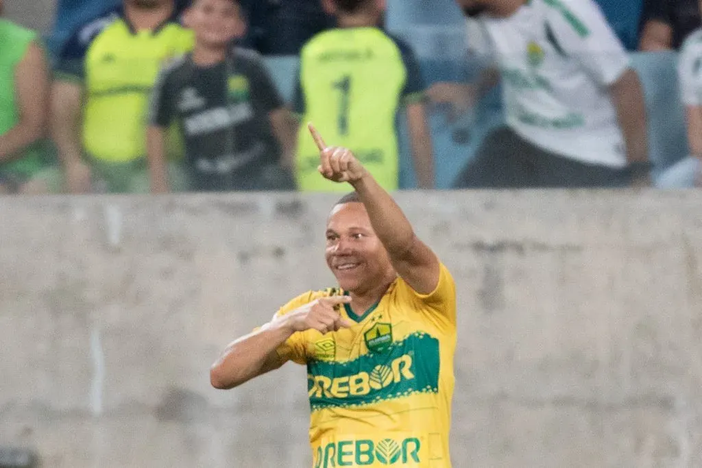 Wellington Silva pelo Cuiabá. Foto: Gil Gomes/AGIF