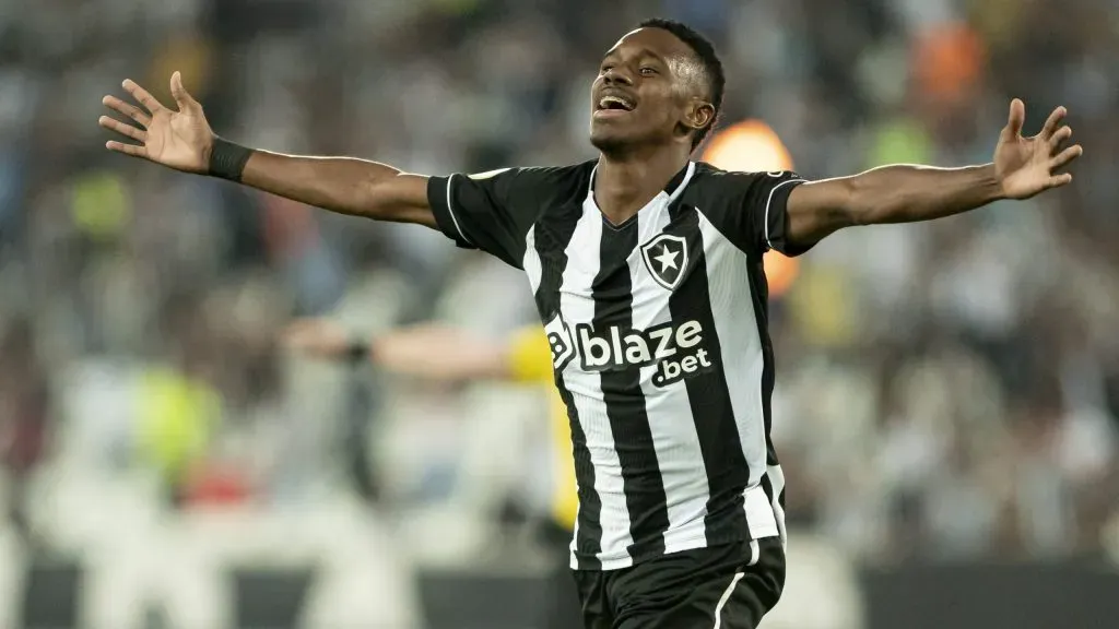 Foto: Jorge Rodrigues/AGIF – Jeffinho jogou bem no Botafogo