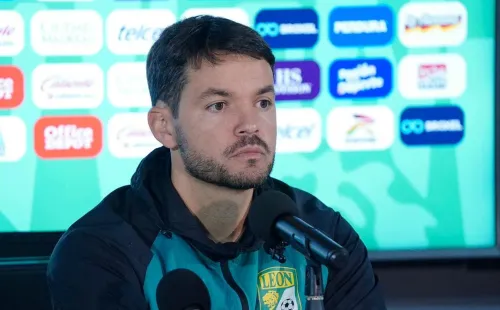 Nicolás Larcamón comandou o León em 51 jogos: 23 vitórias, 12 empates e 16 derrotas - Foto: Reprodução / @clubleonfc / X